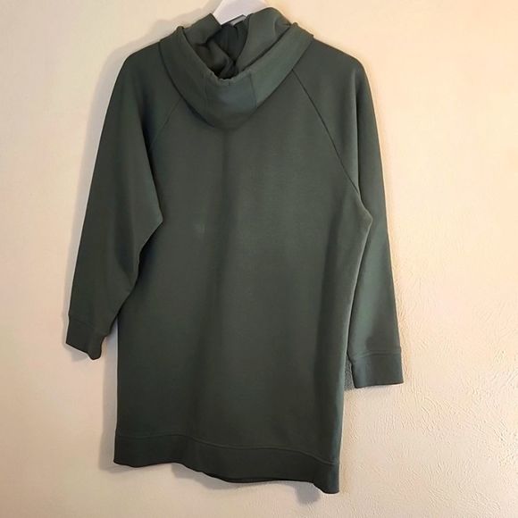 2/$10 Old Navy loose long dynamic fleece green long sweater - Picture 9 of 12